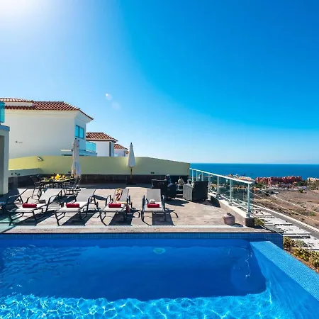 Infinity Caleta Ocean View Heated Pool أذيخي